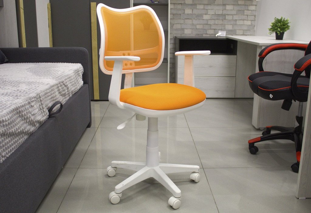 Компьютерное детское кресло