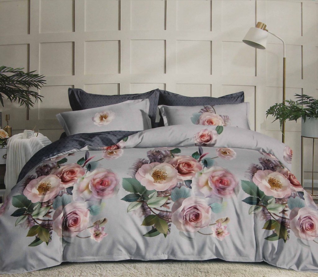 Постельное белье на фоне стеновых панелей